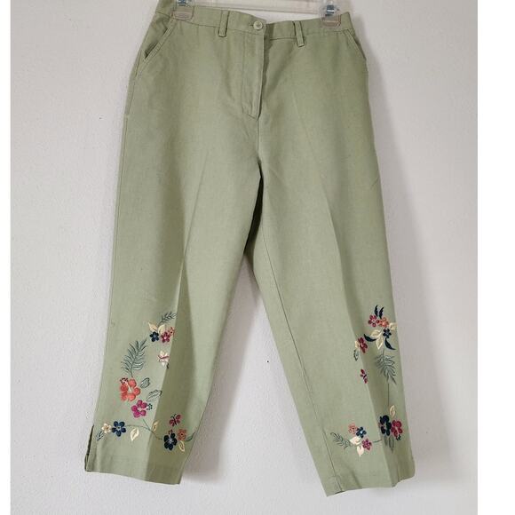 CJ Banks Sage Green Floral Embroidered Wide leg Capri/Ankle Pants Women's Size 4 - Picture 1 of 12